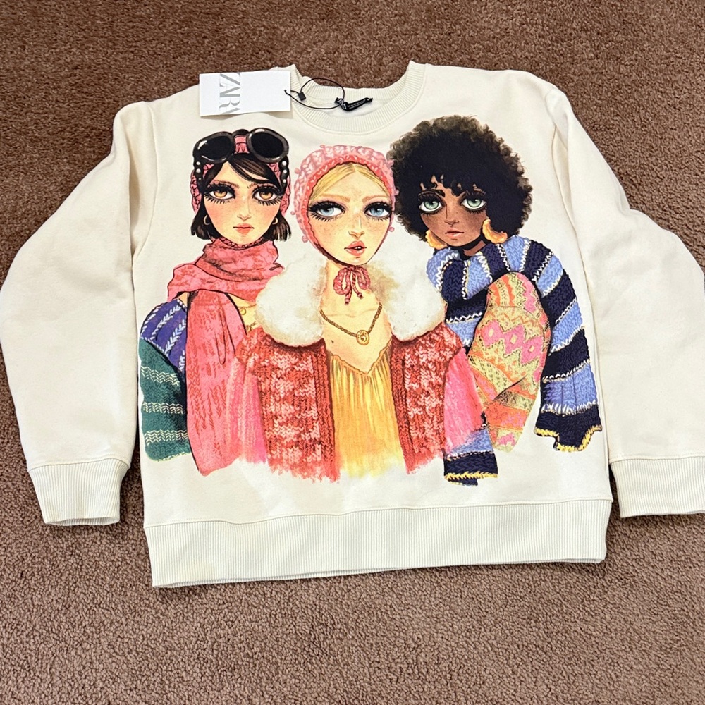 Zara Cream Sweater with Artistic Graphic